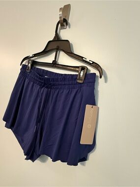 Harmony balance shorts NWT